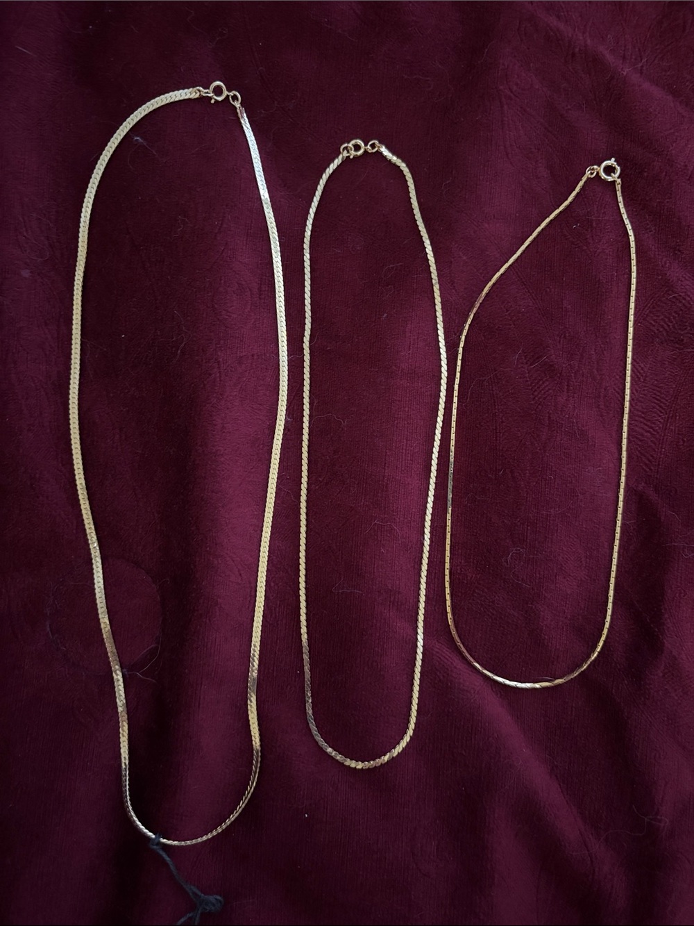 Elegant Gold-Tone Women's Necklaces - Sleek Everyday Chain